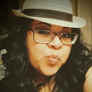 Meet your Posher, Angelica